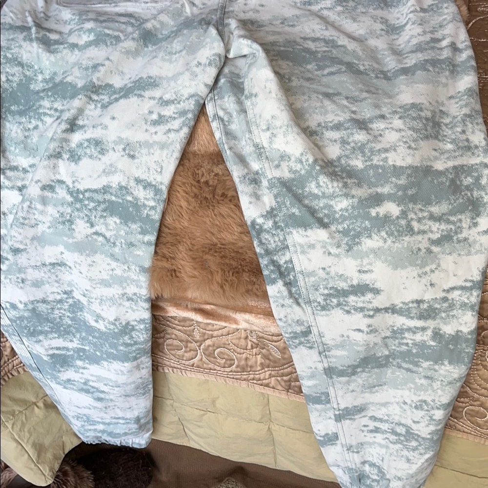 Athleta Blue and Turquoise Track Pants with Drawstring Waist - Picture 7 of 7